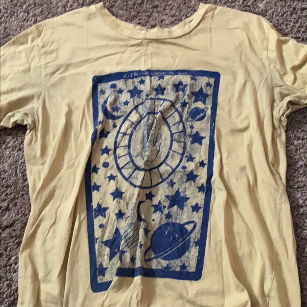 Urban tee